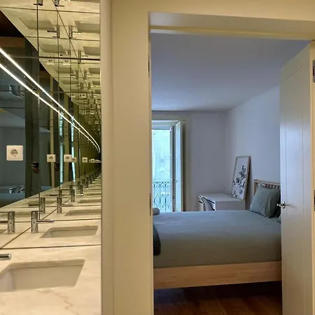 Guest house In Cozy Shared In The Center Of *